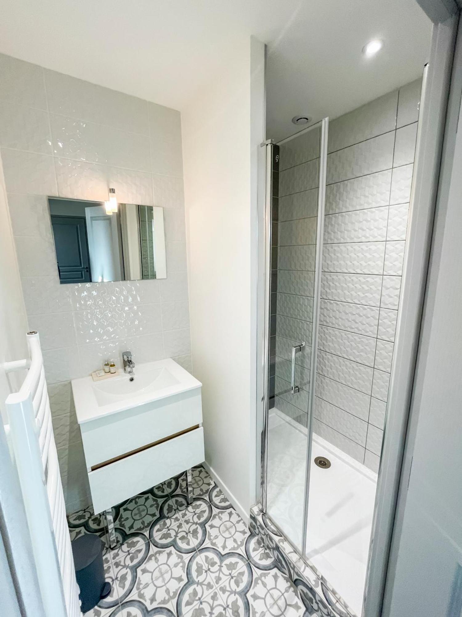 Studios Climatises En Centre Ville Bordeaux Buitenkant foto